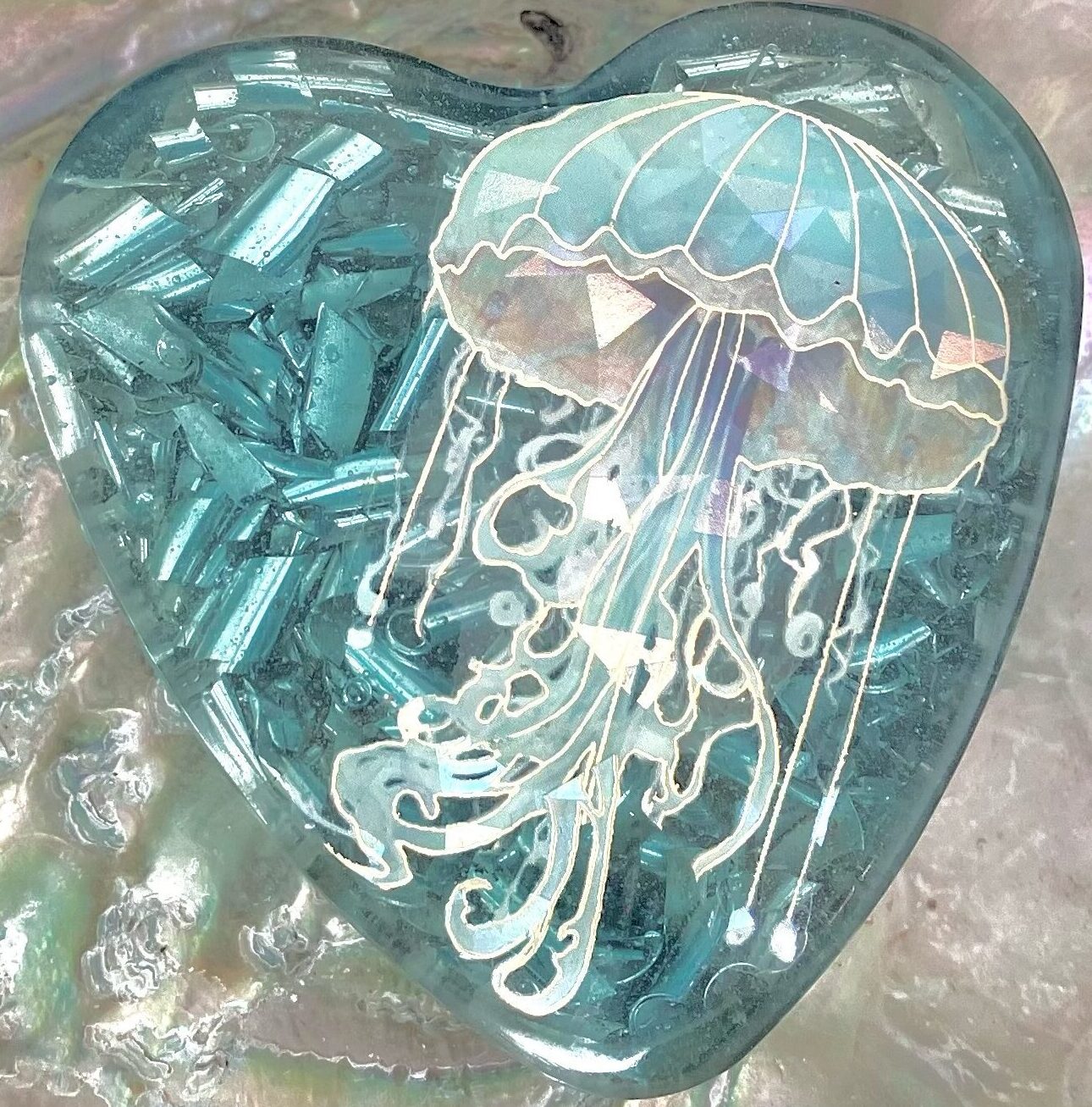 Divine Kauai Beautiful Orgonite Orgone hearts Divine Kauai Beautiful Orgonite Orgone hearts Beautiful Powerful Exquisite Orgonite Orgone Hearts are meticulously handcrafted with Hawaiian botanicals, Double-terminated crystals and lovely gemstones: Amethyst, Rose Quartz, Lapis Lazuli, Peridot, Aquamarine, Malachite and Howlite. Dr. Wilhelm Reich 50/50 ratio of resin to metal making it powerful orgonite. Orgonite transmutes the electromagnetic vibrations of modern technology into a frequency compatible with human well-being. Orgonite assists in balancing all of our bodies and fields to bring us into natural states of harmony and re-establishing energy flow in our body meridian system. Orgone, Orgonite for children, kids, gifts, Valentine's day, mother's day, father's day, birthdays, holidays, baby gifts, pets, all occasion. Orgonite devices transform the environment into a life-affirming atmosphere. transmutes EMR and ELF radiation from microwaves, Smart meters, computers, hand-held devices, Wi-Fi, Bluetooth, etc. Orgonite works perpetually & functions as a self-generating transmutation device. It never expires! Orgonite Orgone jewelry, necklaces, amulets. Meditation. Orgonites Orgone Orgonite cell phone shields. Orgone Orgonite Orgone Tablet shields. Orgonite Orgone monitor shields. Orgonite Orgone meditation. wifi protection Orgonite Orgone. Orgonite Orgone for sleep, healing, relaxation. Orgonite Orgone microwave shields. Orgonite Orgone appliance shields.