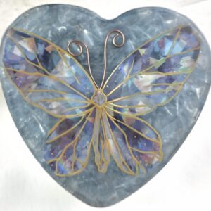 Beautiful Powerful Exquisite Orgonite Orgone Hearts are meticulously handcrafted with Hawaiian botanicals, Double-terminated crystals and lovely gemstones: Amethyst, Rose Quartz, Lapis Lazuli, Peridot, Aquamarine, Malachite and Howlite. Dr. Wilhelm Reich 50/50 ratio of resin to metal making it powerful orgonite. Orgonite transmutes the electromagnetic vibrations of modern technology into a frequency compatible with human well-being. Orgonite assists in balancing all of our bodies and fields to bring us into natural states of harmony and re-establishing energy flow in our body meridian system. Orgone, Orgonite for children, kids, gifts, Valentine's day, mother's day, father's day, birthdays, holidays, baby gifts, pets, all occasion. Orgonite devices transform the environment into a life-affirming atmosphere. transmutes EMR and ELF radiation from microwaves, Smart meters, computers, hand-held devices, Wi-Fi, Bluetooth, etc. Orgonite works perpetually & functions as a self-generating transmutation device. It never expires! Orgonite Orgone jewelry, necklaces, amulets. Meditation. Orgonites Orgone Orgonite cell phone shields. Orgone Orgonite Orgone Tablet shields. Orgonite Orgone monitor shields. Orgonite Orgone meditation. wifi protection Orgonite Orgone. Orgonite Orgone for sleep, healing, relaxation. Orgonite Orgone microwave shields. Orgonite Orgone appliance shields.