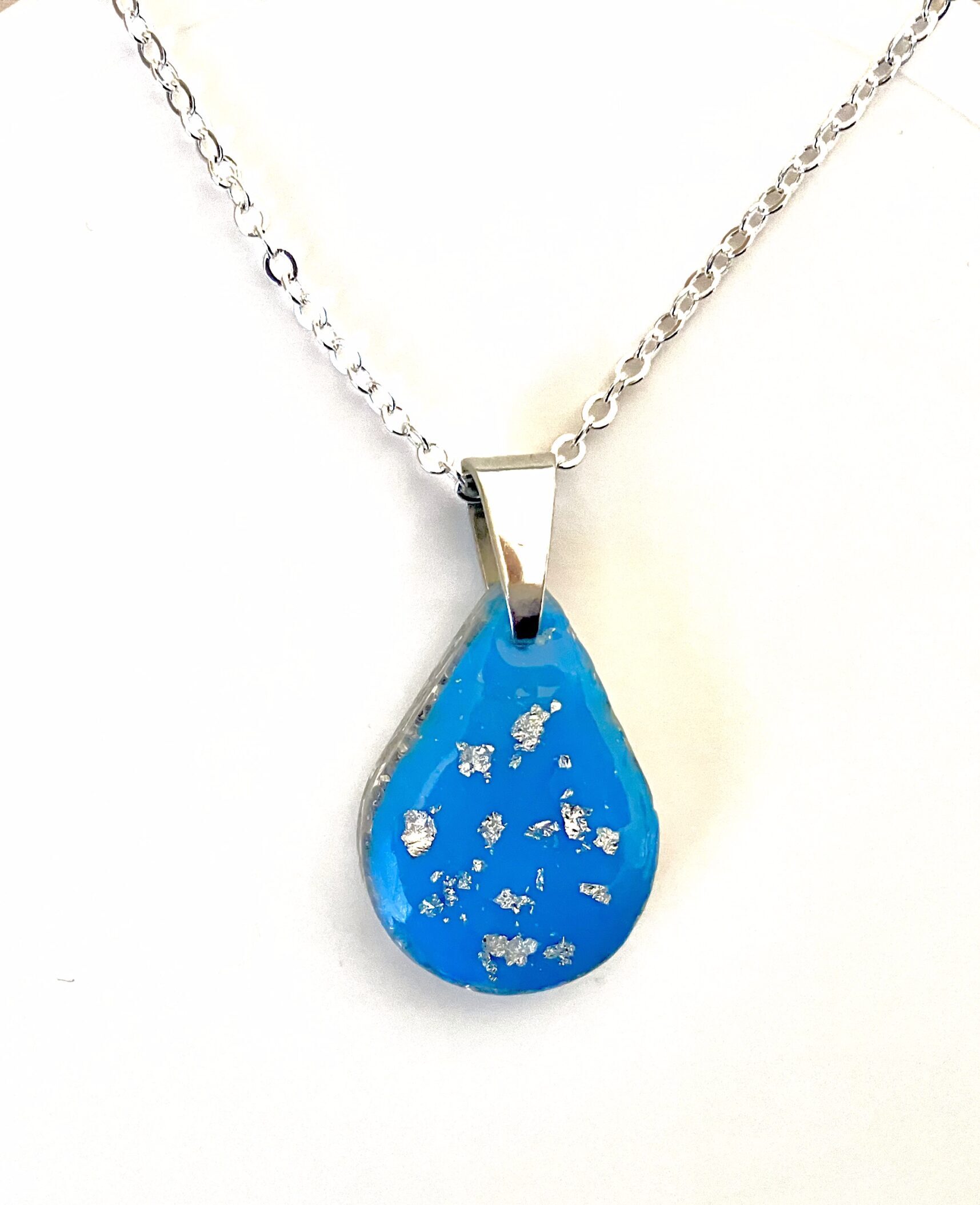 Beautiful Powerful Exquisite Orgonite Orgone jewelry, amulets, necklaces are meticulously handcrafted with Hawaiian botanicals, Double-terminated crystals and lovely gemstones: Amethyst, Rose Quartz, Lapis Lazuli, Peridot, Aquamarine, Malachite and Howlite. Dr. Wilhelm Reich 50/50 ratio of resin to metal making it powerful orgonite. Orgonite transmutes the electromagnetic vibrations of modern technology into a frequency compatible with human well-being. Orgonite assists in balancing all of our bodies and fields to bring us into natural states of harmony and re-establishing energy flow in our body meridian system. Orgone, Orgonite for children, kids, gifts, Valentine's day, mother's day, father's day, birthdays, holidays, baby gifts, pets, all occasion. Orgonite devices transform the environment into a life-affirming atmosphere. transmutes EMR and ELF radiation from microwaves, Smart meters, computers, hand-held devices, Wi-Fi, Bluetooth, etc. Orgonite works perpetually & functions as a self-generating transmutation device. It never expires! Orgonite Orgone jewelry, necklaces, amulets. Meditation. Orgonites Orgone Orgonite cell phone shields. Orgone Orgonite Orgone Tablet shields. Orgonite Orgone monitor shields. Orgonite Orgone meditation. wifi protection Orgonite Orgone. Orgonite Orgone for sleep, healing, relaxation. Orgonite Orgone microwave shields. Orgonite Orgone appliance shields.