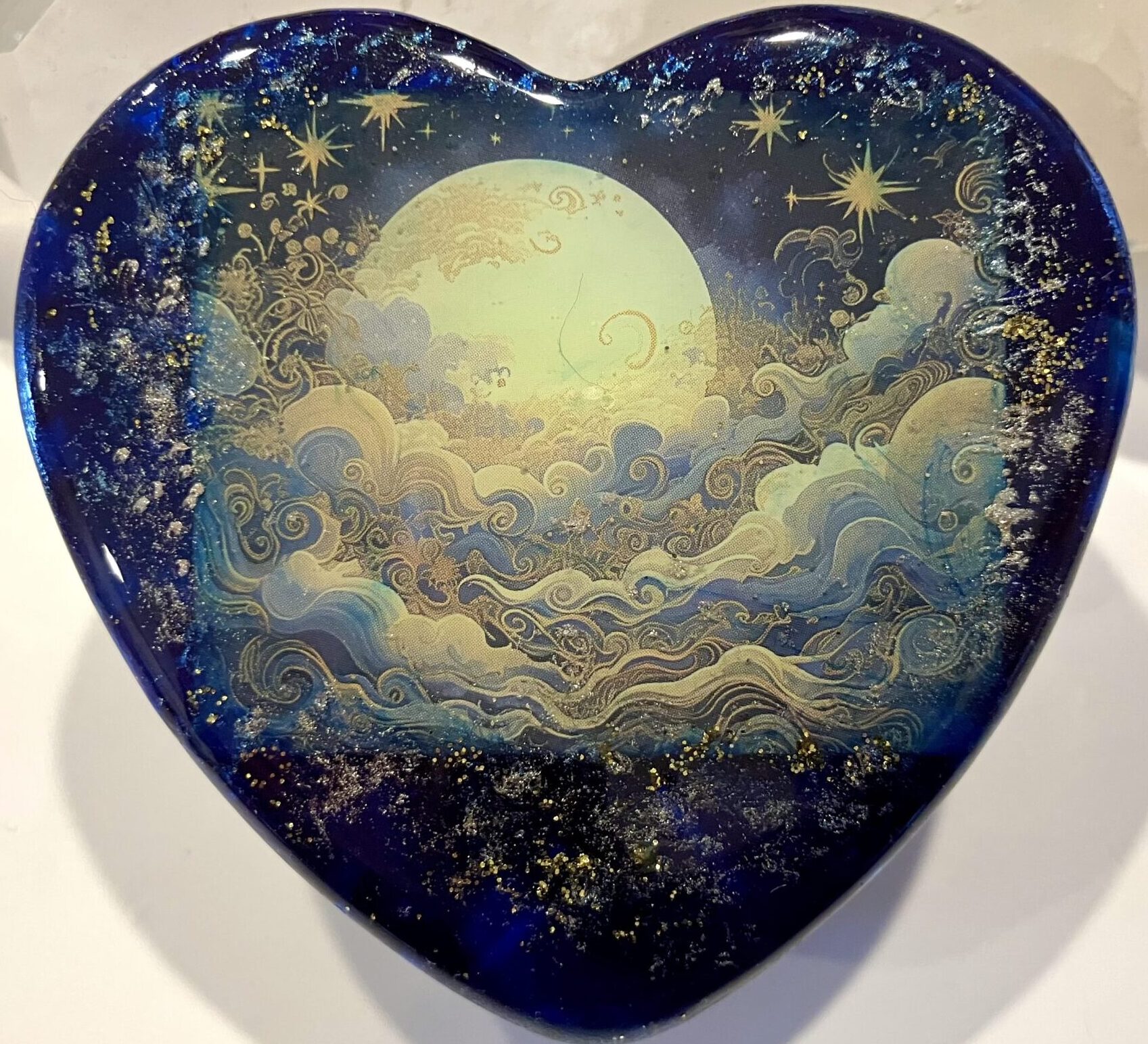 Beautiful Powerful Exquisite Orgonite Orgone Hearts are meticulously handcrafted with Hawaiian botanicals, Double-terminated crystals and lovely gemstones: Amethyst, Rose Quartz, Lapis Lazuli, Peridot, Aquamarine, Malachite and Howlite. Dr. Wilhelm Reich 50/50 ratio of resin to metal making it powerful orgonite. Orgonite transmutes the electromagnetic vibrations of modern technology into a frequency compatible with human well-being. Orgonite assists in balancing all of our bodies and fields to bring us into natural states of harmony and re-establishing energy flow in our body meridian system. Orgone, Orgonite for children, kids, gifts, Valentine's day, mother's day, father's day, birthdays, holidays, baby gifts, pets, all occasion. Orgonite devices transform the environment into a life-affirming atmosphere. transmutes EMR and ELF radiation from microwaves, Smart meters, computers, hand-held devices, Wi-Fi, Bluetooth, etc. Orgonite works perpetually & functions as a self-generating transmutation device. It never expires! Orgonite Orgone jewelry, necklaces, amulets. Meditation. Orgonites Orgone Orgonite cell phone shields. Orgone Orgonite Orgone Tablet shields. Orgonite Orgone monitor shields. Orgonite Orgone meditation. wifi protection Orgonite Orgone. Orgonite Orgone for sleep, healing, relaxation. Orgonite Orgone microwave shields. Orgonite Orgone appliance shields.