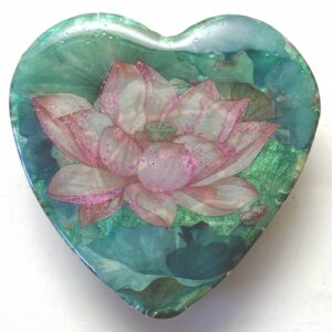 Beautiful Powerful Exquisite Fairy Orgonite Orgone Hearts are meticulously handcrafted with Hawaiian botanicals, Double-terminated crystals and lovely gemstones: Amethyst, Rose Quartz, Lapis Lazuli, Peridot, Aquamarine, Malachite and Howlite. Dr. Wilhelm Reich 50/50 ratio of resin to metal making it powerful orgonite. Orgonite transmutes the electromagnetic vibrations of modern technology into a frequency compatible with human well-being. Orgonite assists in balancing all of our bodies and fields to bring us into natural states of harmony and re-establishing energy flow in our body meridian system. Orgone, Orgonite for children, kids, gifts, Valentine's day, mother's day, father's day, birthdays, holidays, baby gifts, pets, all occasion. Orgonite devices transform the environment into a life-affirming atmosphere. transmutes EMR and ELF radiation from microwaves, Smart meters, computers, hand-held devices, Wi-Fi, Bluetooth, etc. Orgonite works perpetually & functions as a self-generating transmutation device. It never expires! Orgonite Orgone Orgonites Orgone Orgonite Orgone Orgonite Orgone Orgonite Orgone Orgonite Orgone Orgonite Orgone Orgonite Orgone
