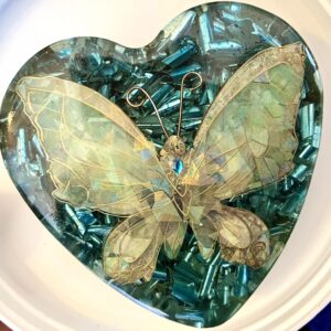 Beautiful Powerful Exquisite Orgonite Orgone Hearts are meticulously handcrafted with Hawaiian botanicals, Double-terminated crystals and lovely gemstones: Amethyst, Rose Quartz, Lapis Lazuli, Peridot, Aquamarine, Malachite and Howlite. Dr. Wilhelm Reich 50/50 ratio of resin to metal making it powerful orgonite. Orgonite transmutes the electromagnetic vibrations of modern technology into a frequency compatible with human well-being. Orgonite assists in balancing all of our bodies and fields to bring us into natural states of harmony and re-establishing energy flow in our body meridian system. Orgone, Orgonite for children, kids, gifts, Valentine's day, mother's day, father's day, birthdays, holidays, baby gifts, pets, all occasion. Orgonite devices transform the environment into a life-affirming atmosphere. transmutes EMR and ELF radiation from microwaves, Smart meters, computers, hand-held devices, Wi-Fi, Bluetooth, etc. Orgonite works perpetually & functions as a self-generating transmutation device. It never expires! Orgonite Orgone Orgonites Orgone Orgonite Orgone Orgonite Orgone Orgonite Orgone Orgonite Orgone Orgonite Orgone Orgonite Orgone