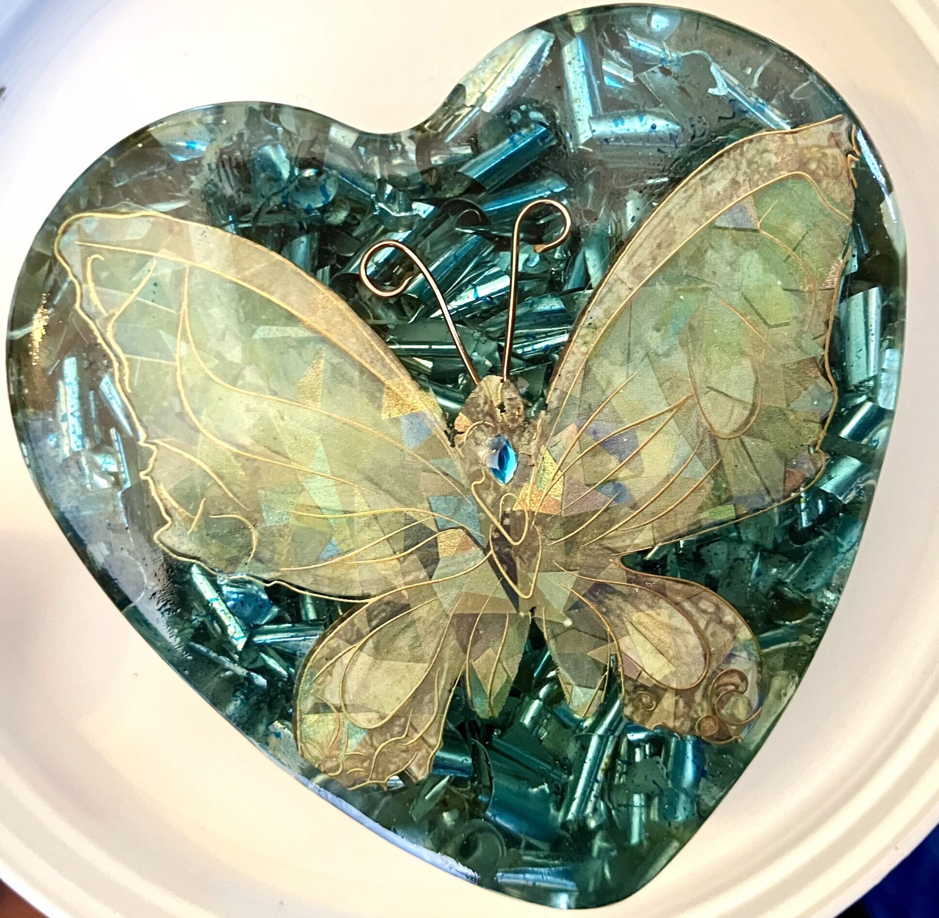 Beautiful Powerful Exquisite Orgonite Orgone Hearts are meticulously handcrafted with Hawaiian botanicals, Double-terminated crystals and lovely gemstones: Amethyst, Rose Quartz, Lapis Lazuli, Peridot, Aquamarine, Malachite and Howlite. Dr. Wilhelm Reich 50/50 ratio of resin to metal making it powerful orgonite. Orgonite transmutes the electromagnetic vibrations of modern technology into a frequency compatible with human well-being. Orgonite assists in balancing all of our bodies and fields to bring us into natural states of harmony and re-establishing energy flow in our body meridian system. Orgone, Orgonite for children, kids, gifts, Valentine's day, mother's day, father's day, birthdays, holidays, baby gifts, pets, all occasion. Orgonite devices transform the environment into a life-affirming atmosphere. transmutes EMR and ELF radiation from microwaves, Smart meters, computers, hand-held devices, Wi-Fi, Bluetooth, etc. Orgonite works perpetually & functions as a self-generating transmutation device. It never expires! Orgonite Orgone Orgonites Orgone Orgonite Orgone Orgonite Orgone Orgonite Orgone Orgonite Orgone Orgonite Orgone Orgonite Orgone Beautiful Powerful Exquisite Orgonite Orgone Hearts are meticulously handcrafted with Hawaiian botanicals, Double-terminated crystals and lovely gemstones: Amethyst, Rose Quartz, Lapis Lazuli, Peridot, Aquamarine, Malachite and Howlite. Dr. Wilhelm Reich 50/50 ratio of resin to metal making it powerful orgonite. Orgonite transmutes the electromagnetic vibrations of modern technology into a frequency compatible with human well-being. Orgonite assists in balancing all of our bodies and fields to bring us into natural states of harmony and re-establishing energy flow in our body meridian system. Orgone, Orgonite for children, kids, gifts, Valentine's day, mother's day, father's day, birthdays, holidays, baby gifts, pets, all occasion. Orgonite devices transform the environment into a life-affirming atmosphere. transmutes EMR and ELF radiation from microwaves, Smart meters, computers, hand-held devices, Wi-Fi, Bluetooth, etc. Orgonite works perpetually & functions as a self-generating transmutation device. It never expires! Orgonite Orgone Orgonites Orgone Orgonite Orgone Orgonite Orgone Orgonite Orgone Orgonite Orgone Orgonite Orgone Orgonite Orgone