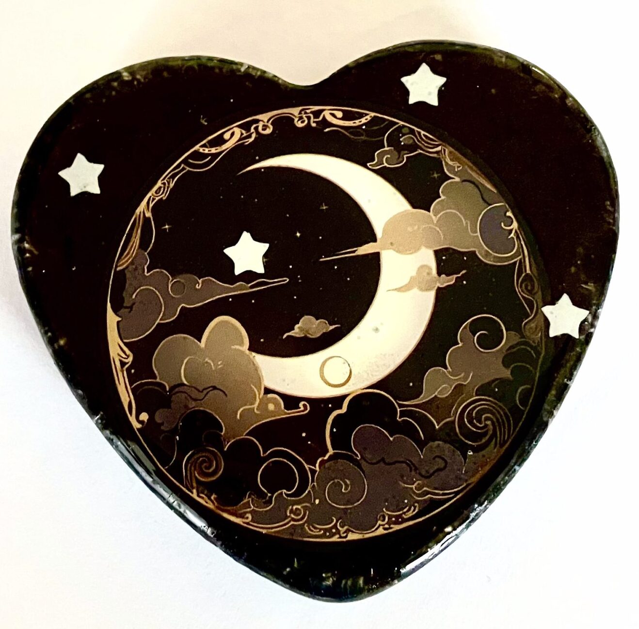 Beautiful Powerful Exquisite Orgonite Orgone Hearts are meticulously handcrafted with Hawaiian botanicals, Double-terminated crystals and lovely gemstones: Amethyst, Rose Quartz, Lapis Lazuli, Peridot, Aquamarine, Malachite and Howlite. Dr. Wilhelm Reich 50/50 ratio of resin to metal making it powerful orgonite. Orgonite transmutes the electromagnetic vibrations of modern technology into a frequency compatible with human well-being. Orgonite assists in balancing all of our bodies and fields to bring us into natural states of harmony and re-establishing energy flow in our body meridian system. Orgone, Orgonite for children, kids, gifts, Valentine's day, mother's day, father's day, birthdays, holidays, baby gifts, pets, all occasion. Orgonite devices transform the environment into a life-affirming atmosphere. transmutes EMR and ELF radiation from microwaves, Smart meters, computers, hand-held devices, Wi-Fi, Bluetooth, etc. Orgonite works perpetually & functions as a self-generating transmutation device. It never expires! Orgonite Orgone Orgonites Orgone Orgonite Orgone Orgonite Orgone Orgonite Orgone Orgonite Orgone Orgonite Orgone Orgonite Orgone