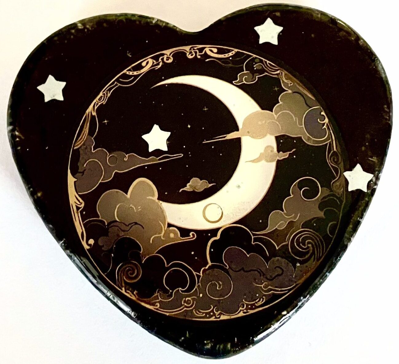 Beautiful Powerful Exquisite Orgonite Orgone Hearts are meticulously handcrafted with Hawaiian botanicals, Double-terminated crystals and lovely gemstones: Amethyst, Rose Quartz, Lapis Lazuli, Peridot, Aquamarine, Malachite and Howlite. Dr. Wilhelm Reich 50/50 ratio of resin to metal making it powerful orgonite. Orgonite transmutes the electromagnetic vibrations of modern technology into a frequency compatible with human well-being. Orgonite assists in balancing all of our bodies and fields to bring us into natural states of harmony and re-establishing energy flow in our body meridian system. Orgone, Orgonite for children, kids, gifts, Valentine's day, mother's day, father's day, birthdays, holidays, baby gifts, pets, all occasion. Orgonite devices transform the environment into a life-affirming atmosphere. transmutes EMR and ELF radiation from microwaves, Smart meters, computers, hand-held devices, Wi-Fi, Bluetooth, etc. Orgonite works perpetually & functions as a self-generating transmutation device. It never expires! Orgonite Orgone Orgonites Orgone Orgonite Orgone Orgonite Orgone Orgonite Orgone Orgonite Orgone Orgonite Orgone Orgonite Orgone